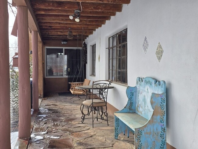 Building Photo - 27633 W Frontage Rd