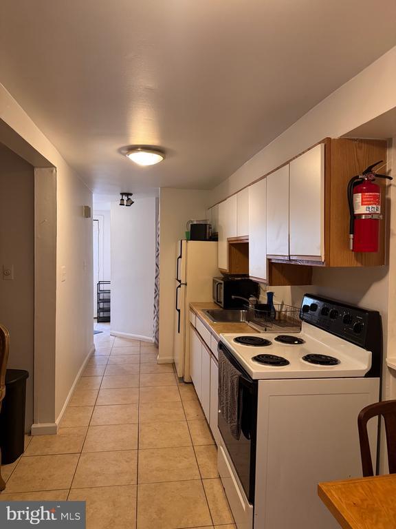 Building Photo - 1513 Massachusetts Ave SE