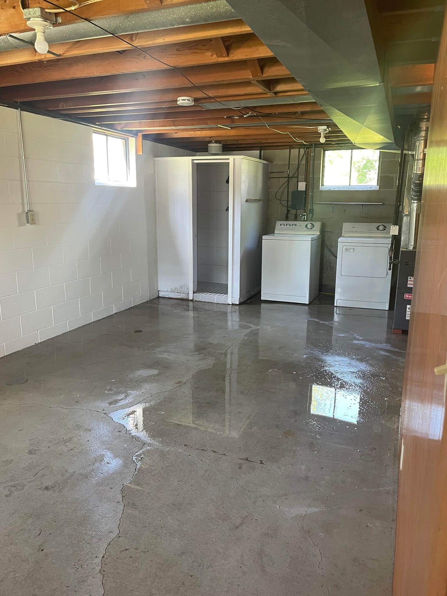 Note: water from cleaning the basement floor. Basement does not leak. - 324 N Ellen St