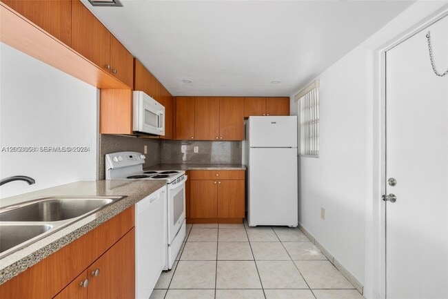 Building Photo - 14185 SW 87th St