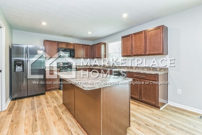 Building Photo - 1502 Winwood Dr