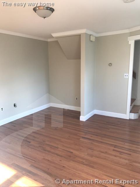 Building Photo - 23 Fourth St