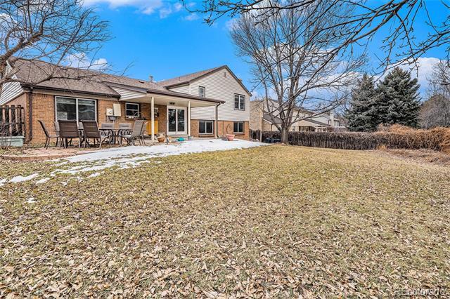 Building Photo - 8345 E Hinsdale Ave