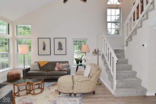 Building Photo - 9477 Aberdare Dr