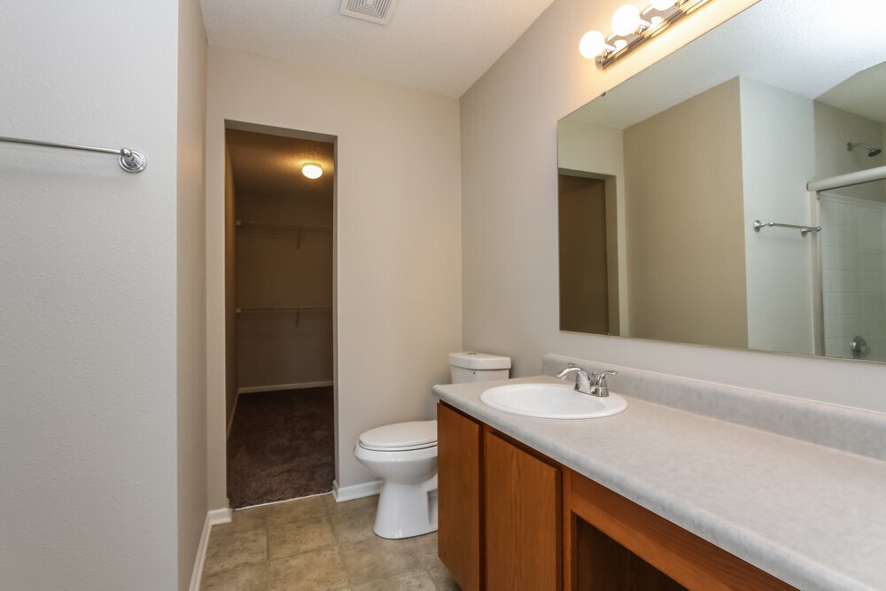 Building Photo - 728 Adagio Dr