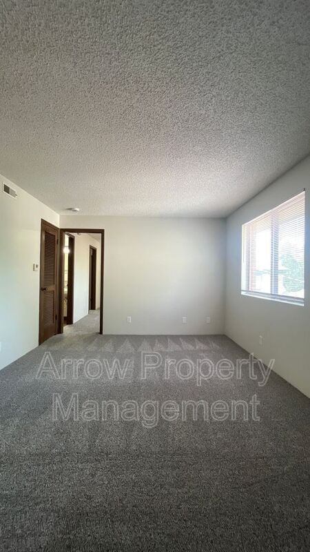 Building Photo - 1411 D St