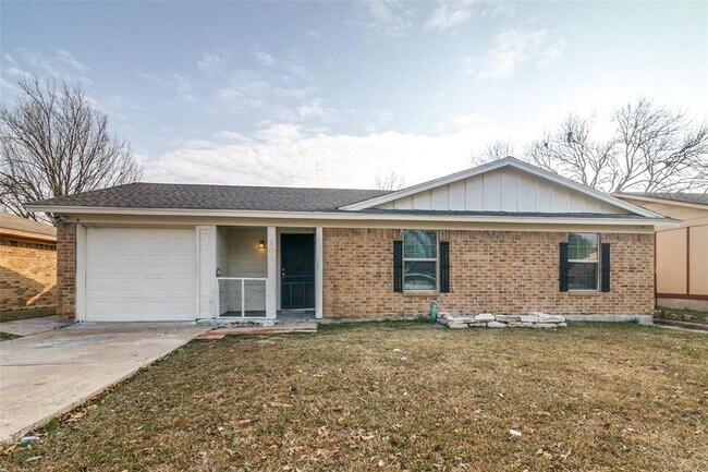 Building Photo - 507 Hilltop Ln