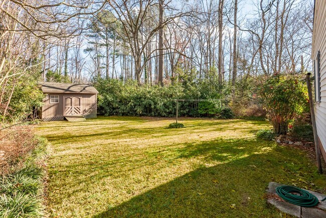 Building Photo - *Application Pending* Charming Cottage in Northgate Park - A Gem in the Heart of Durham!