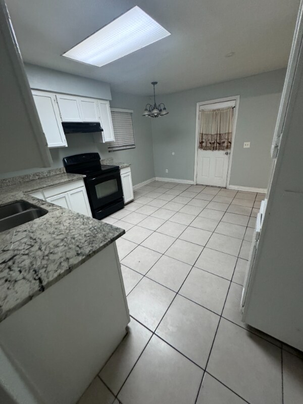 Building Photo - 6144 N 35th Dr