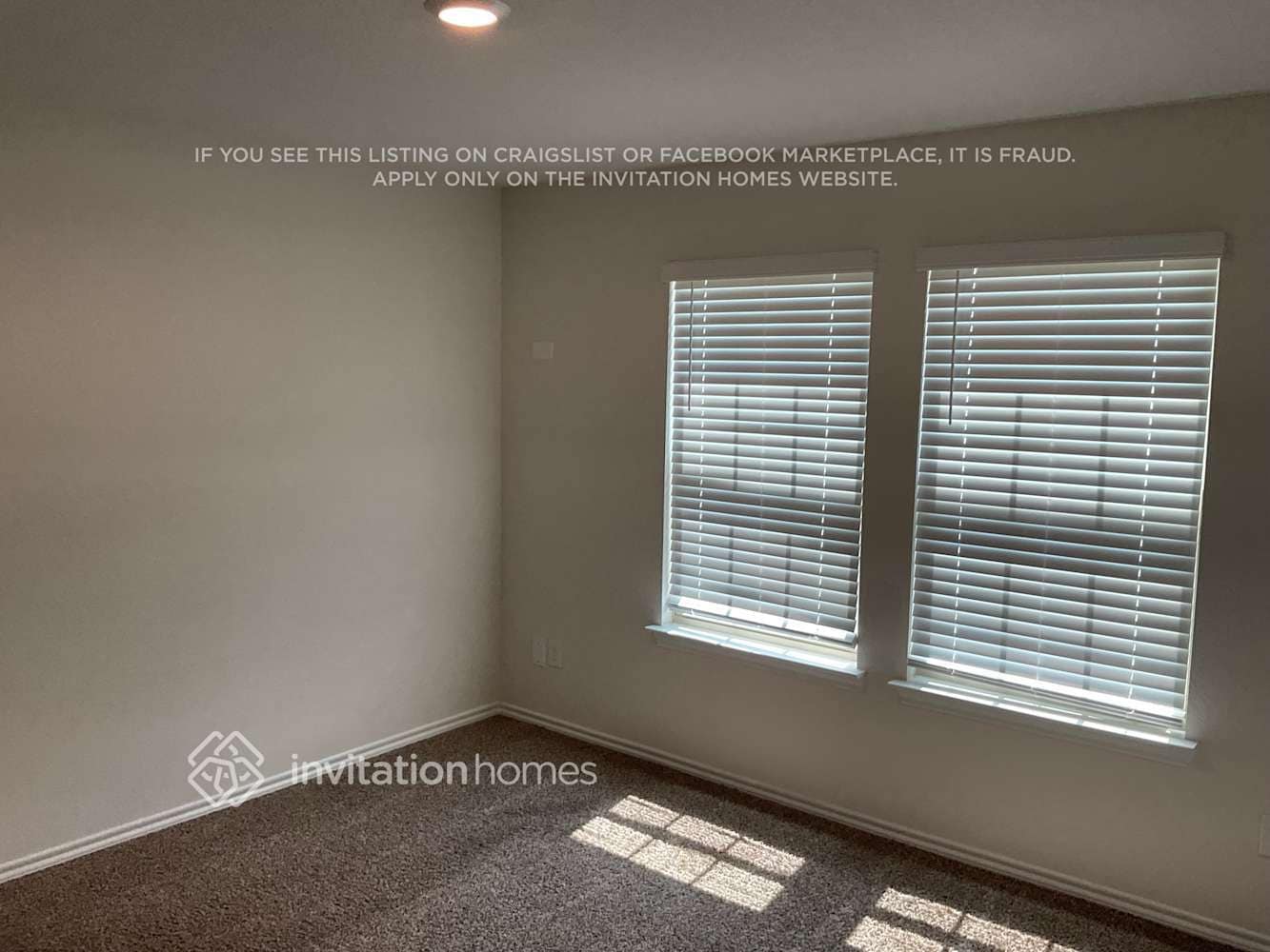 Building Photo - 3201 Glazner Dr