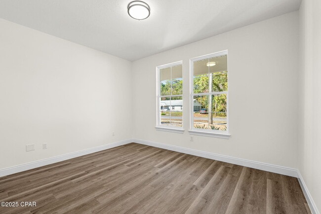 Building Photo - 9019 Laird St