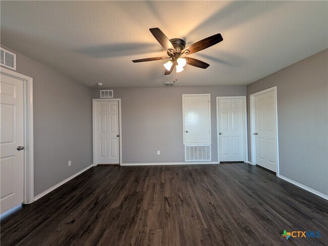Building Photo - 357 Autumn Blaze