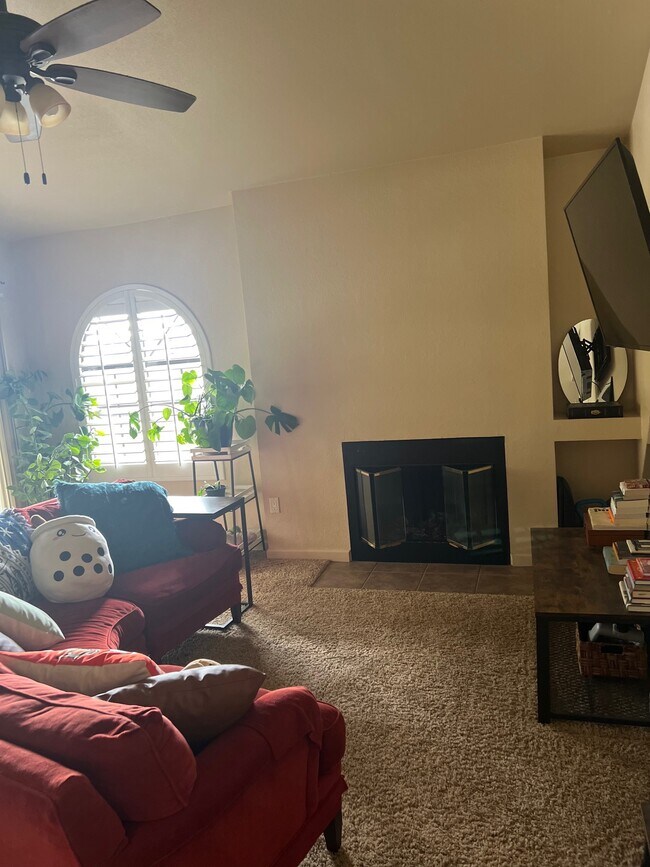 Building Photo - 101 S Players Club Dr