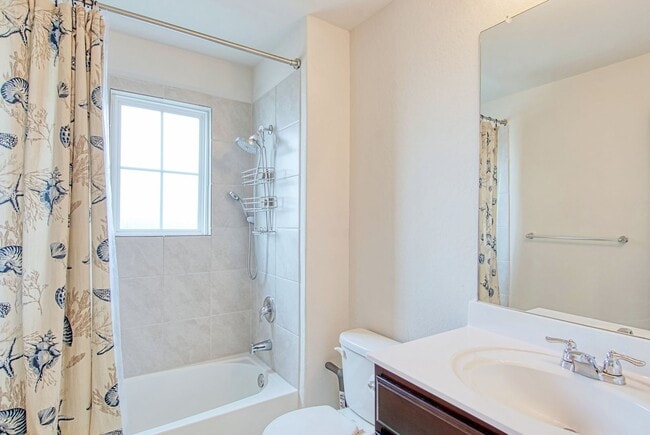 Building Photo - Kendall Brook Unit 1B