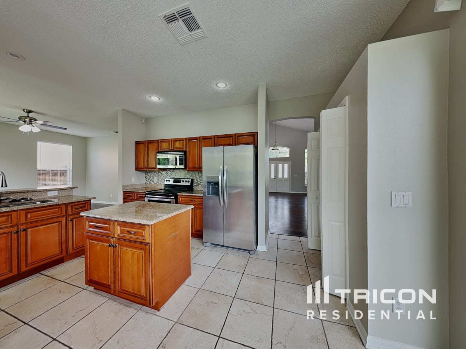 Building Photo - 2802 River Ridge Dr