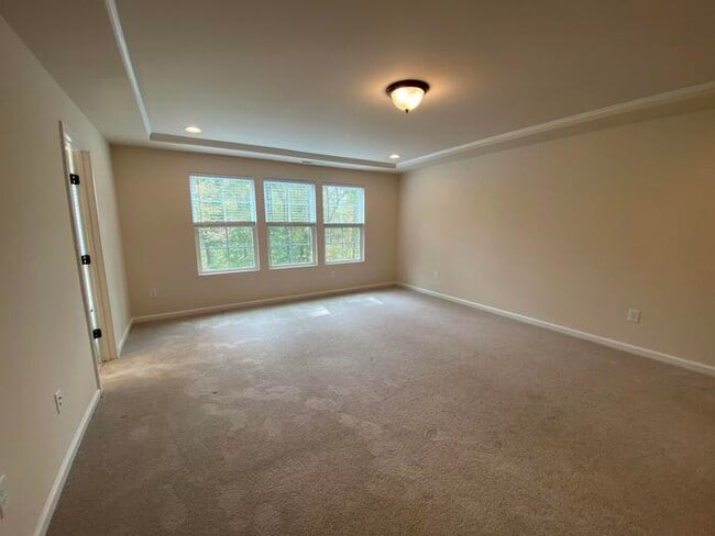 Building Photo - 1344 Southpoint Trail