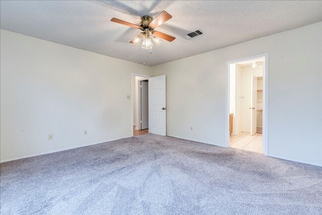 Building Photo - 14030 Merseyside Dr