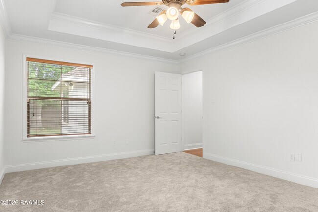 Building Photo - 106 Country Mile Dr