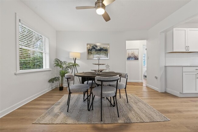 Building Photo - 5617 19th Ave S