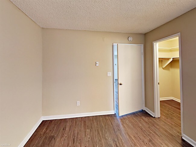 Building Photo - 2407 Adams Ave