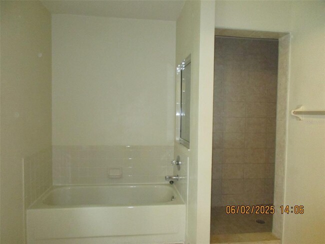 Building Photo - 14402 Huntingfield Dr