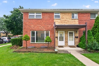 Building Photo - 210 Linn Ct