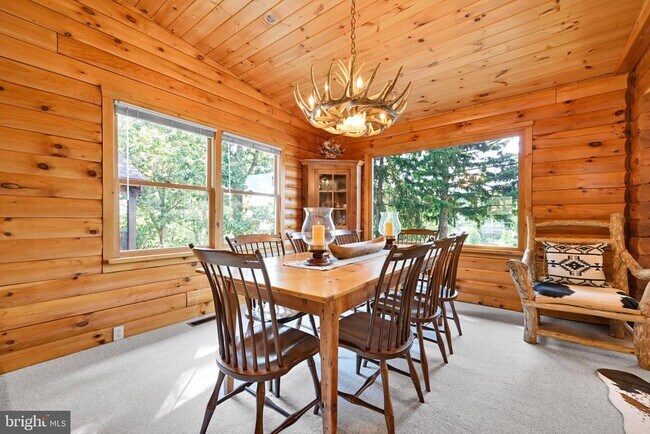 Building Photo - 1506 Wynonah Dr