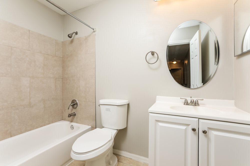 Building Photo - 1097 Amanda Kay Cir