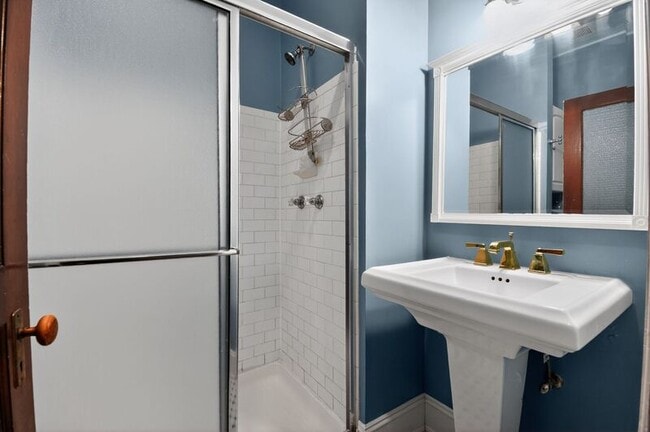 Building Photo - 1319 Massachusetts Ave SE