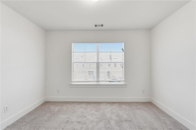 Building Photo - 6413 Shalks Xing Dr