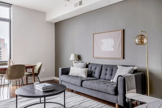 Building Photo - 4918 St Elmo Ave