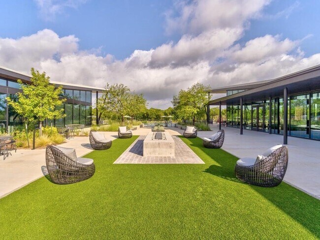 Building Photo - 8304 Mandela Bend