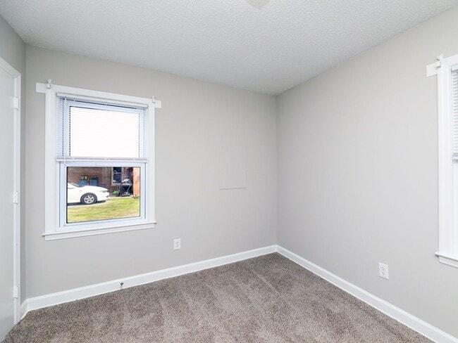 Building Photo - 3 bedroom 1 bath home for rent in New Bern