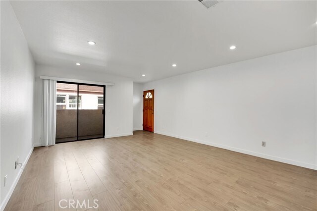 Building Photo - 1117 Linden Ave