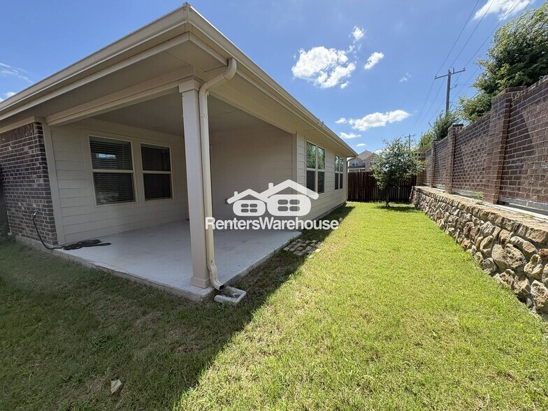 Building Photo - 11028 Elata Dr