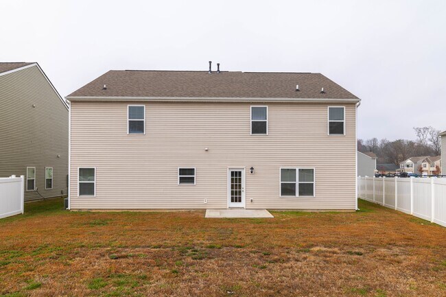 Building Photo - 4714 Willow Bluff Cir