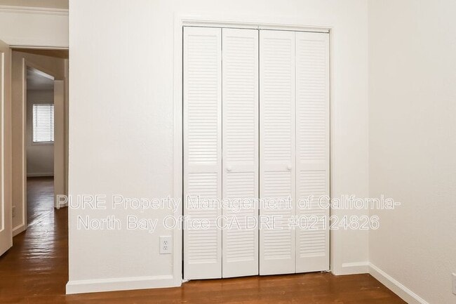 Building Photo - 1426 Olive St