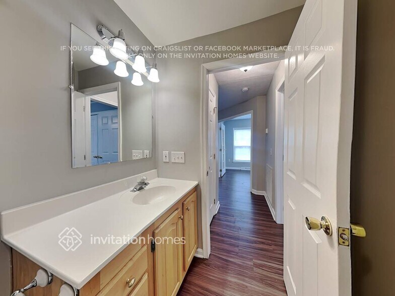 Building Photo - 115 Bright Star Cir