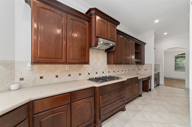 Building Photo - 3505 Parkside Dr