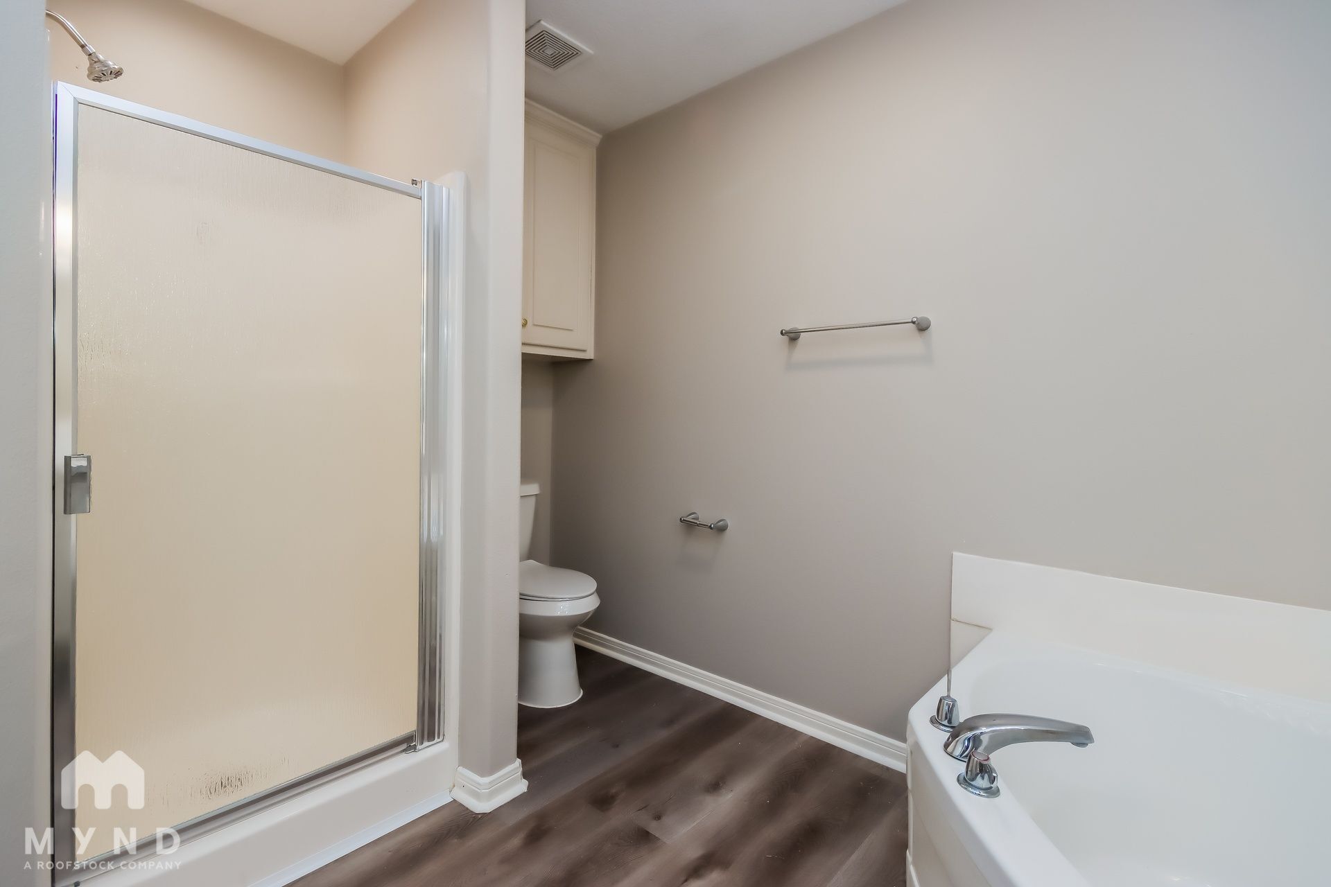 Building Photo - 16376 River Fall Ct