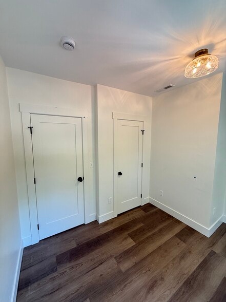 Bedroom 2 - 1539 Villard St