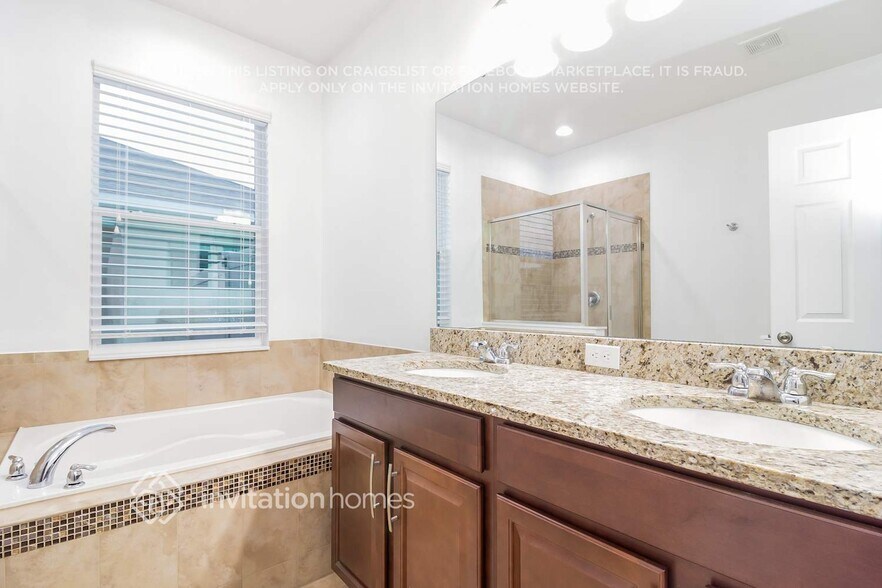 Building Photo - 3504 Sprite Ln