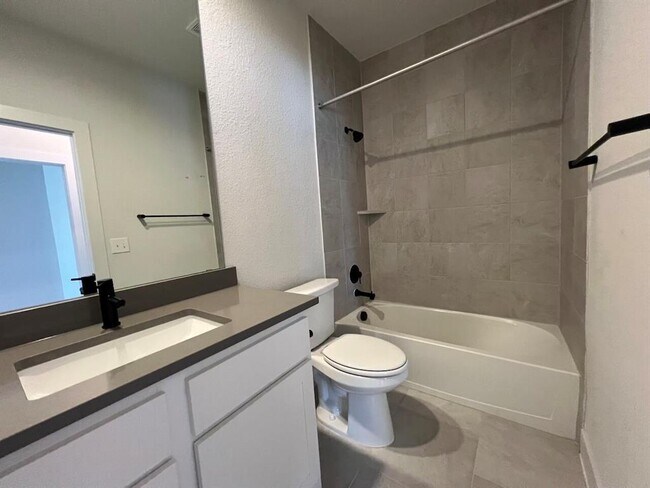 Building Photo - 2612 Brushwood Mdw