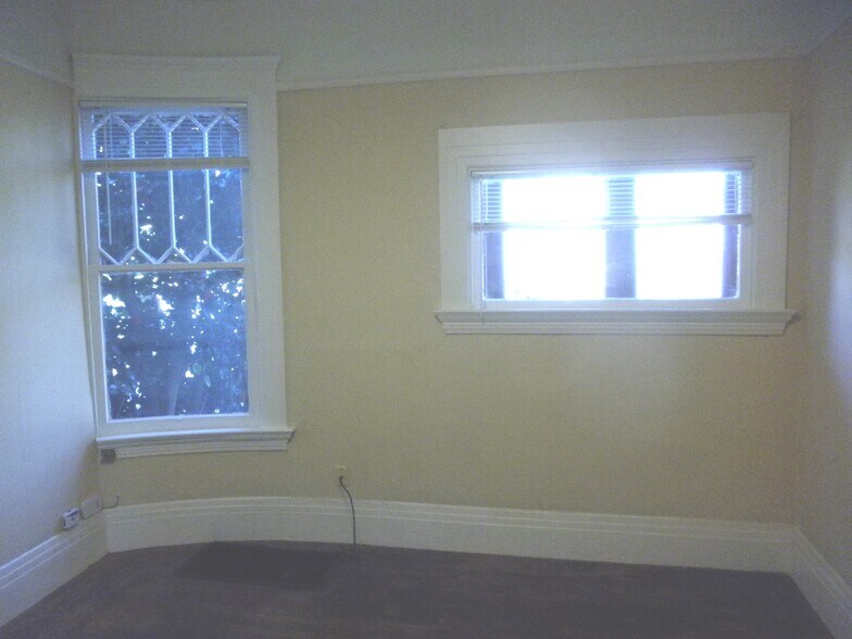 Building Photo - 2214 Channing Way