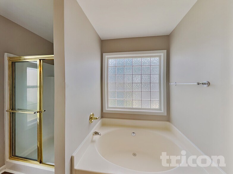 Building Photo - 2754 Nautical Way