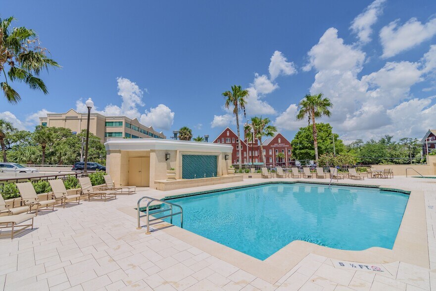 Building Photo - 345 Bayshore Blvd