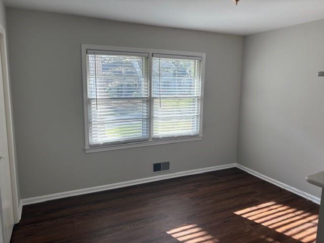 Building Photo - 619 Grove Pkwy SE