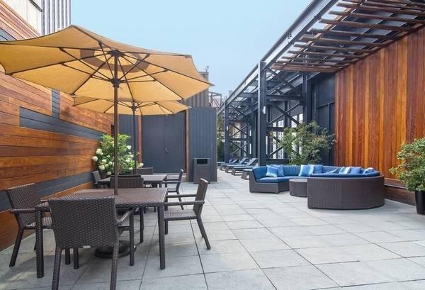 Building Photo - 3 bedroom in NEW YORK NY 10004