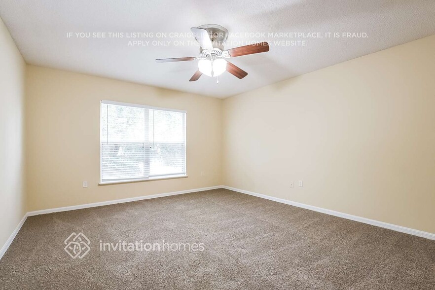 Building Photo - 3223 Scenic Woods Dr