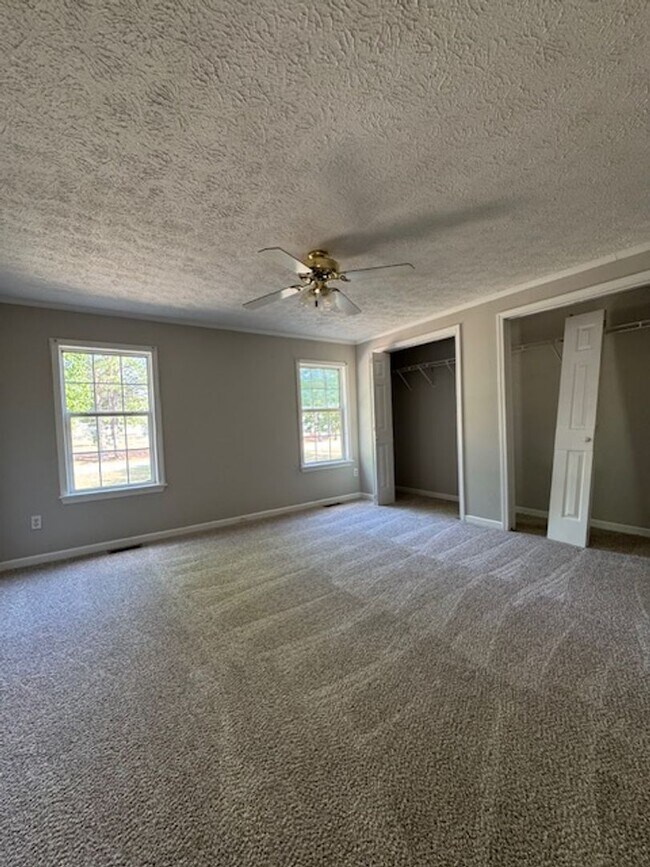 Building Photo - 4707 Moye Cir